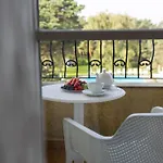 Resort Zamek & 4*